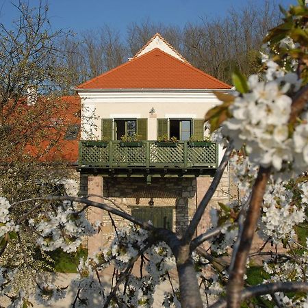 Sarga Haz Guest House Kaptalantoti Exterior foto